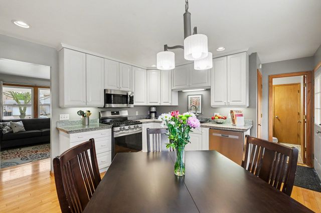 25 Gibraltar Drive Ne, Rockford City, MI 49341