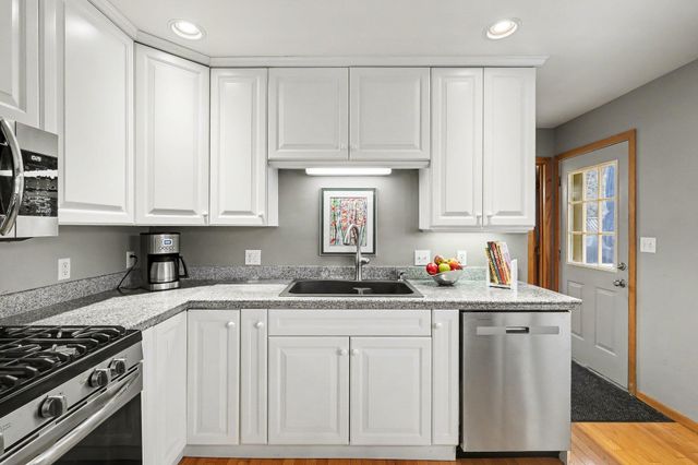 25 Gibraltar Drive Ne, Rockford City, MI 49341