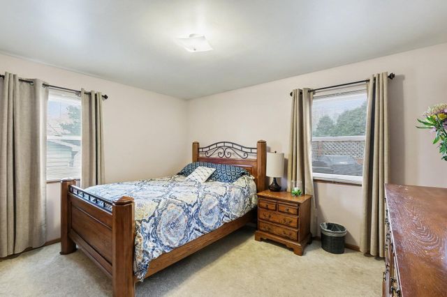 25 Gibraltar Drive Ne, Rockford City, MI 49341