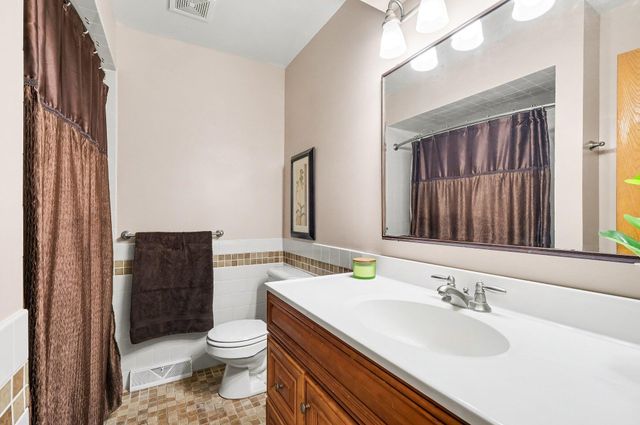 25 Gibraltar Drive Ne, Rockford City, MI 49341
