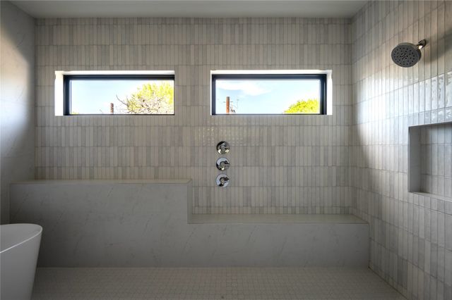 6943 Coronado Avenue, Dallas, TX 75214