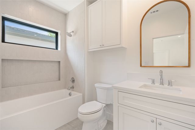 6943 Coronado Avenue, Dallas, TX 75214