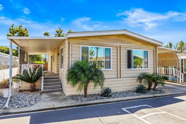 7269 San Luis 244, Carlsbad, CA 92011