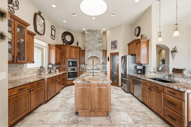 8 La Entrada, Placitas, NM 87043