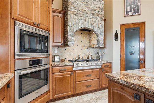 8 La Entrada, Placitas, NM 87043