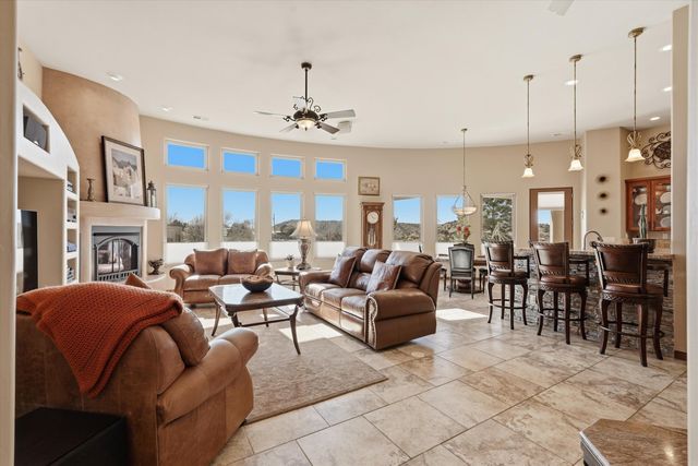 8 La Entrada, Placitas, NM 87043