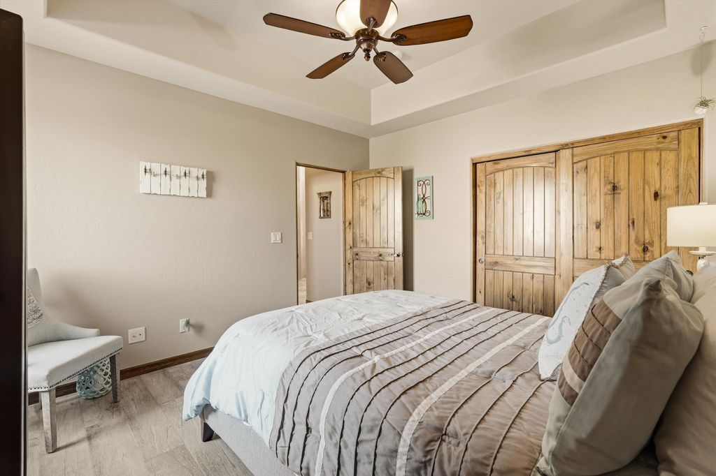 Image 41 of property listing at 8 La Entrada, Placitas, NM 87043