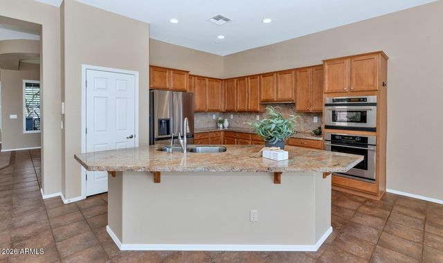 41123 N RIVER BEND Road, Phoenix, AZ 85086