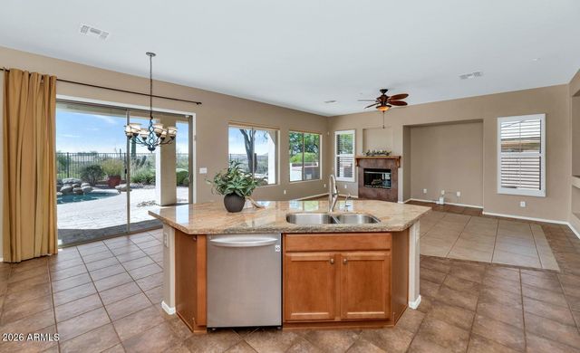 41123 N RIVER BEND Road, Phoenix, AZ 85086