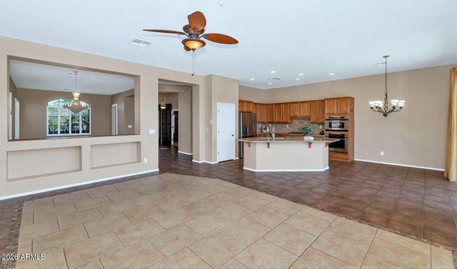 41123 N RIVER BEND Road, Phoenix, AZ 85086