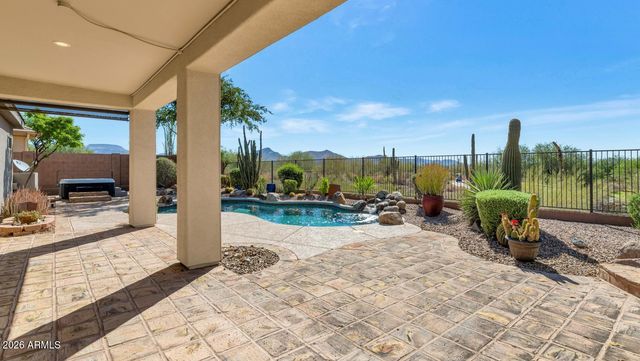 41123 N RIVER BEND Road, Phoenix, AZ 85086