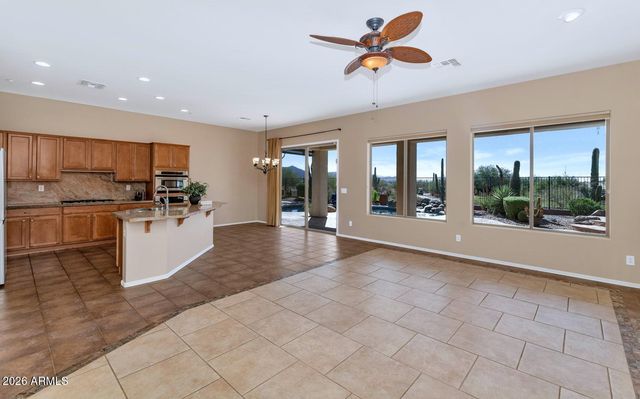 41123 N RIVER BEND Road, Phoenix, AZ 85086