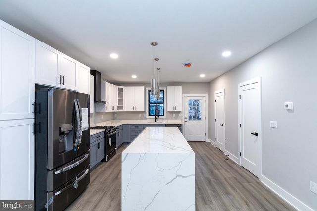 1321 SHEPHERD ST NW, Washington, DC 20011