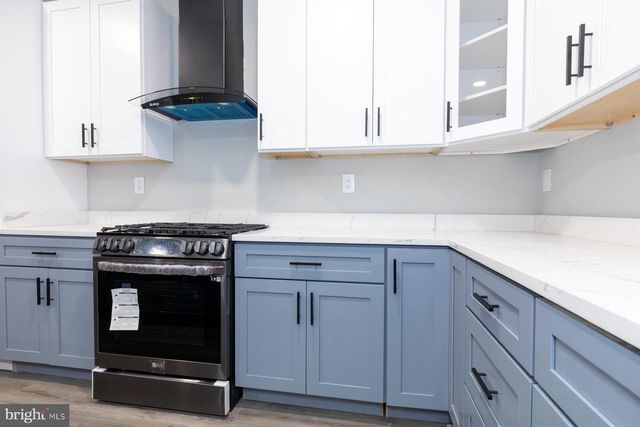 1321 SHEPHERD ST NW, Washington, DC 20011