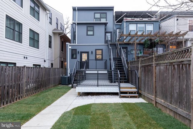 1321 SHEPHERD ST NW, Washington, DC 20011