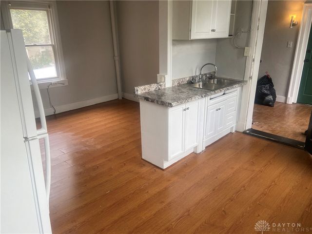 111 S Main Street, Miamisburg, OH 45309