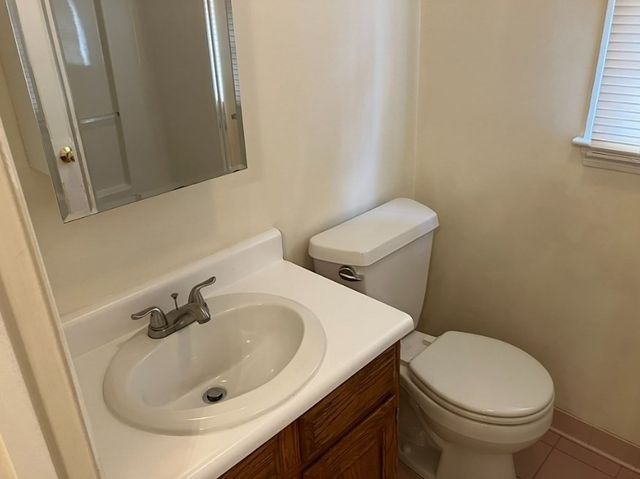 61 Kondazian St. 61, Watertown, MA 02372