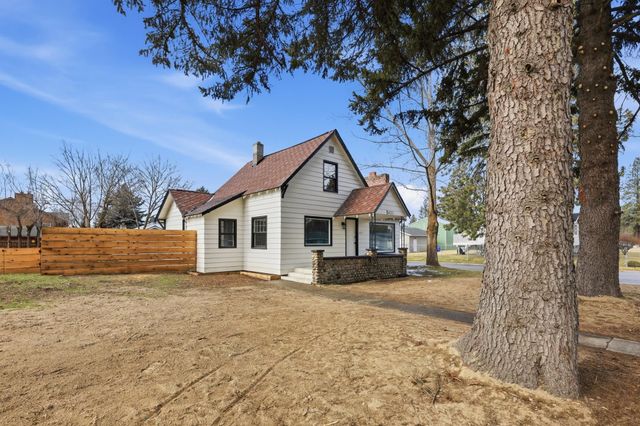 6423 N Washington St, Spokane, WA 99208