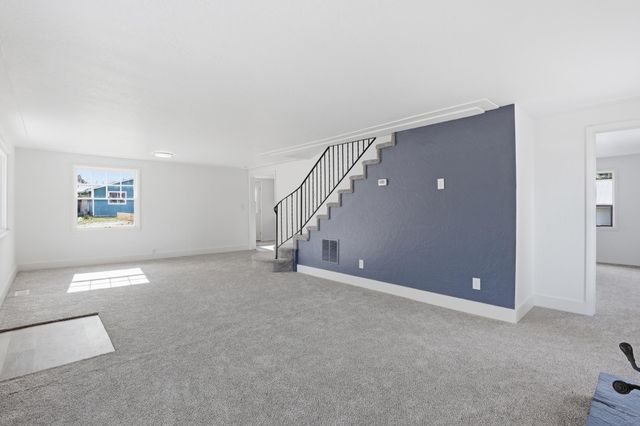 6423 N Washington St, Spokane, WA 99208