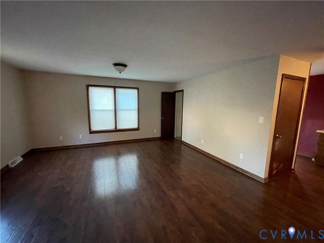 2118 Dolin St, Hopewell, VA 23860