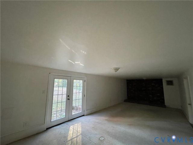 2118 Dolin St, Hopewell, VA 23860