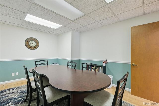 1117 Villa Linde Court, Flint, MI 48532