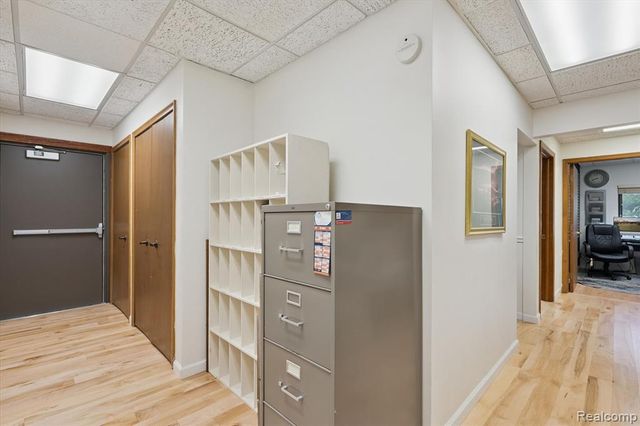 1117 Villa Linde Court, Flint, MI 48532