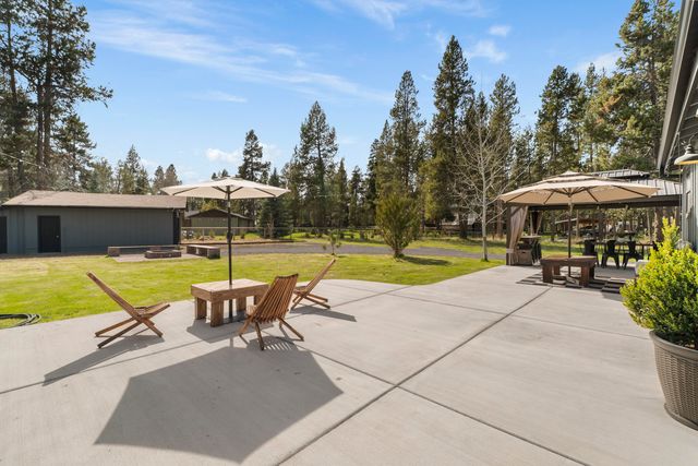 55670 Big River Drive, Bend, OR 97707