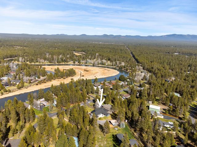 55670 Big River Drive, Bend, OR 97707
