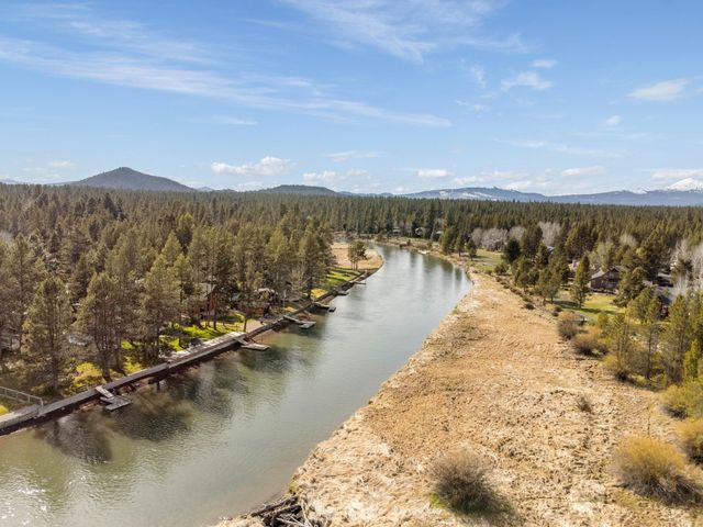 55670 Big River Drive, Bend, OR 97707