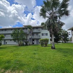 5420 NW 11th Street 202, Plantation, FL 33313