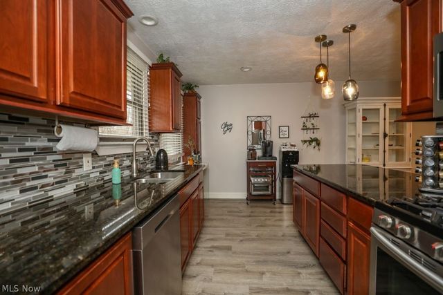 10676 Holcomb Road, Newton Falls, OH 44444