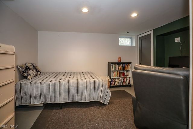 10676 Holcomb Road, Newton Falls, OH 44444