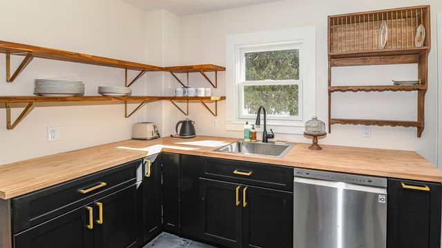 77 Smith Street, Fryeburg, ME 04037