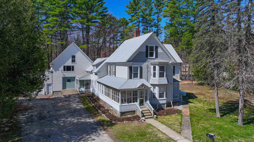 77 Smith Street, Fryeburg, ME 04037