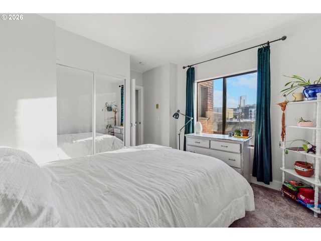 1829 Nw LOVEJOY St 313, Portland, OR 97209