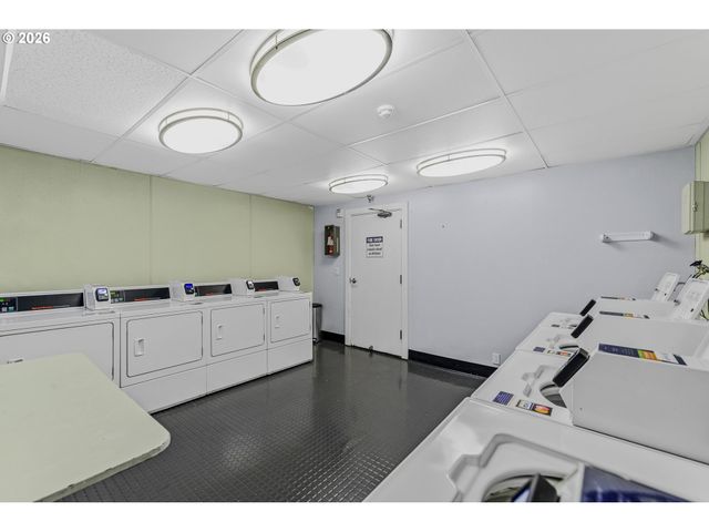 1829 Nw LOVEJOY St 313, Portland, OR 97209