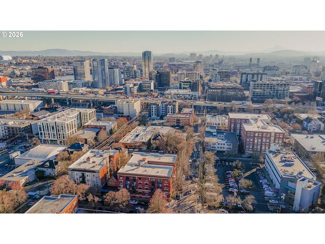 1829 Nw LOVEJOY St 313, Portland, OR 97209