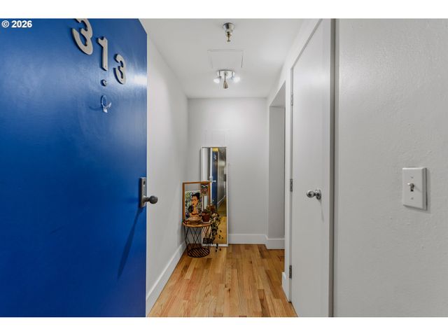 1829 Nw LOVEJOY St 313, Portland, OR 97209