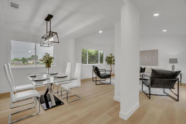 7516 Stagecoach Road, Dublin, CA 94568