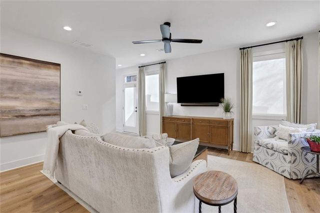 358 Clarendon Court, Gainesville, GA 30501