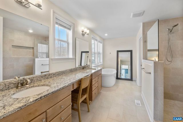 162 AGATHA RIDGE LN, Crozet, VA 22932