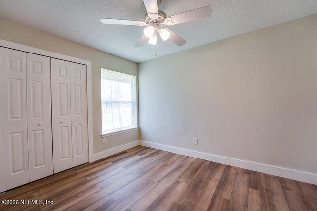 2040 DEER RUN Trail, Jacksonville, FL 32246