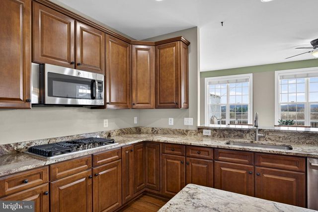 13200 WATERFORD VIEW CT, Lovettsville, VA 20180