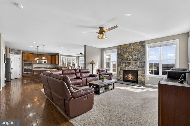 13200 WATERFORD VIEW CT, Lovettsville, VA 20180