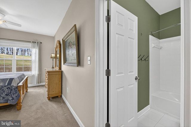 13200 WATERFORD VIEW CT, Lovettsville, VA 20180