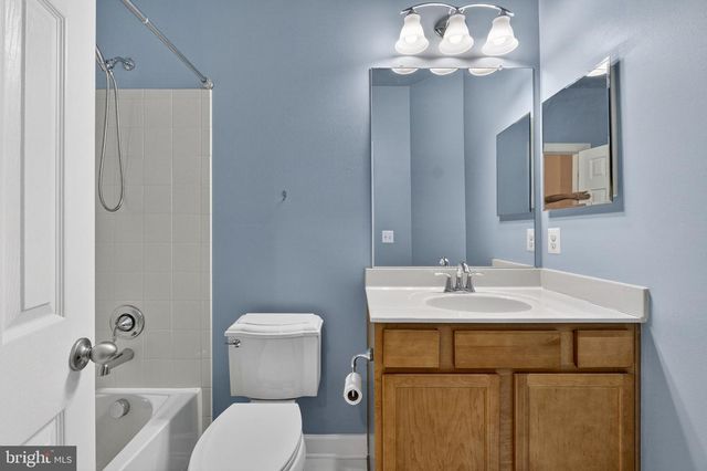 13200 WATERFORD VIEW CT, Lovettsville, VA 20180