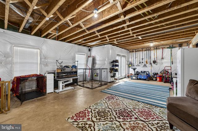 13200 WATERFORD VIEW CT, Lovettsville, VA 20180