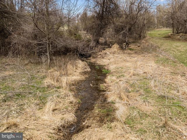 13200 WATERFORD VIEW CT, Lovettsville, VA 20180