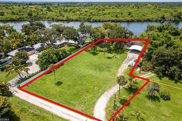 2030 Ft Denaud Rd, La Belle, FL 33935